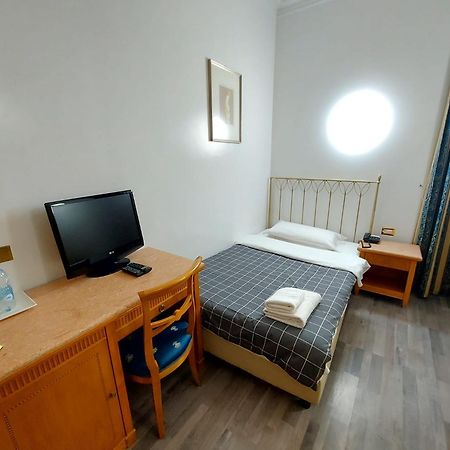 Hotel Positano 2 โรม ภายนอก รูปภาพ